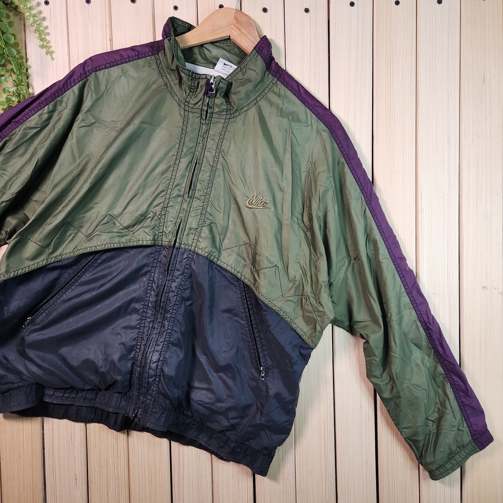Vintage Nike Windbreaker Men's Green and Black Jacket 90s - Picture 3 of 16